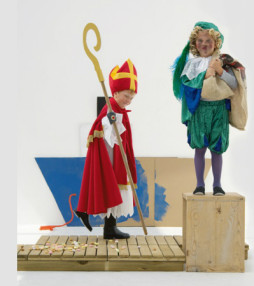 Sint- en Pietenpakken maken