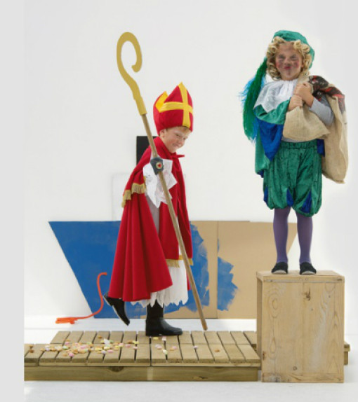Sint- en Pietenpakken maken